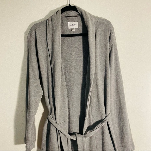 GoodFellow & Co gray sleep robe size S/M front tie pajamas long comfortable - Picture 2 of 7
